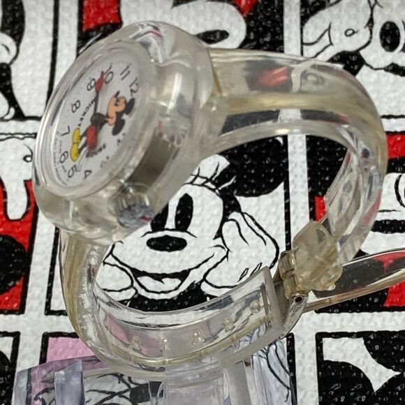 Vintage 70s Bradley x Disney Clear Acrylic Mickey Mouse Bubble Watch Manual Wind - Picture 8 of 17